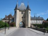 Histoire et patrimoine de Villeneuve-sur-Yonne (Yonne)